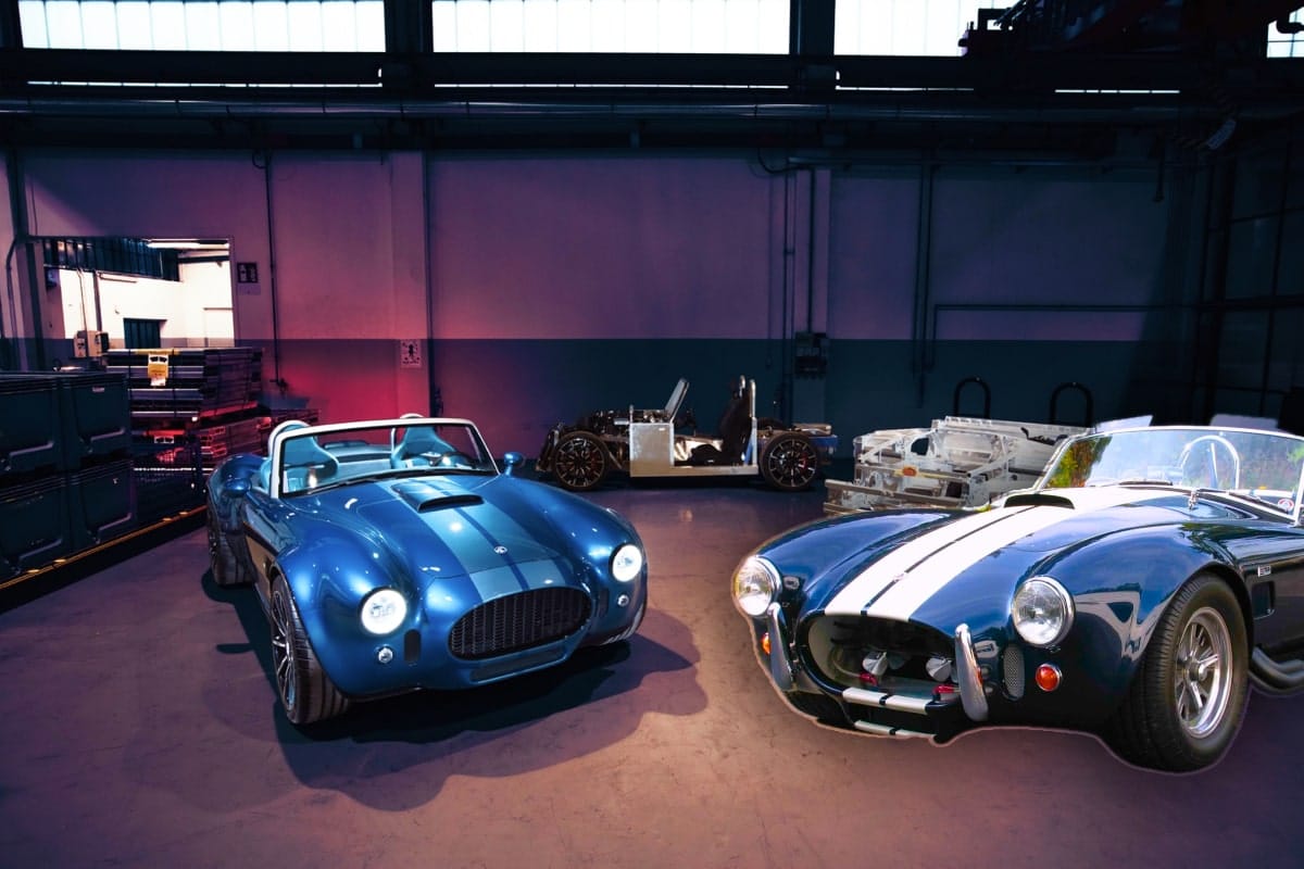 AC Cobra - © AC Cars