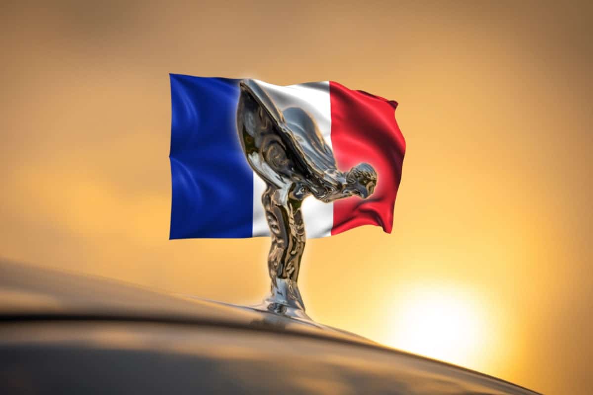 DS N°8 - © DS Automobiles