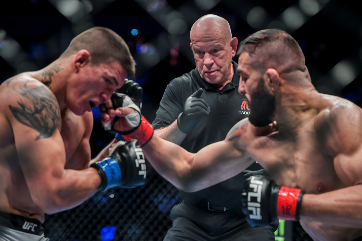 ufc  Big john analyse la controverse darbitrage dans le