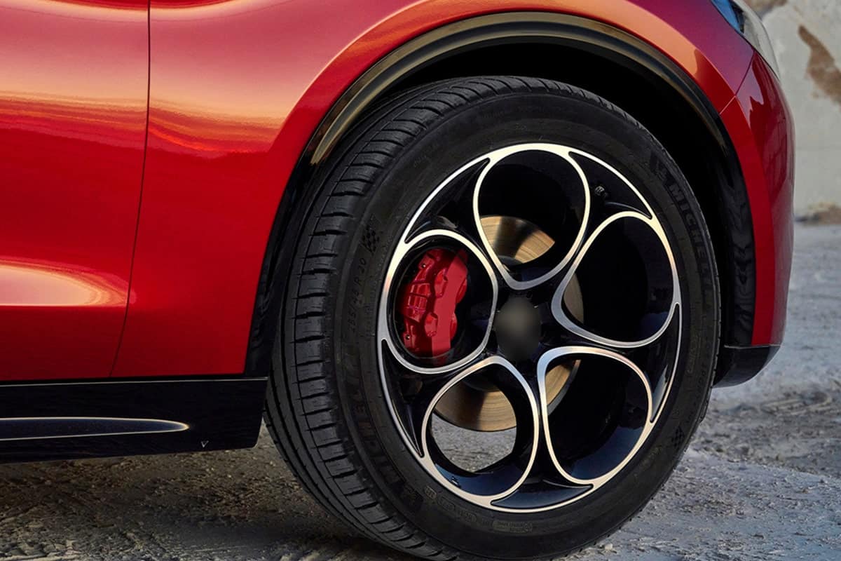 Alfa Romeo abandonne l’idée d’une gamme 100% électrique
