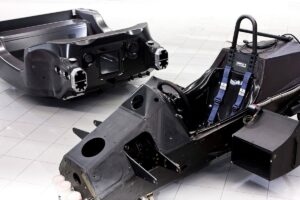 Châssis monocoque entièrement en carbone - © McLaren